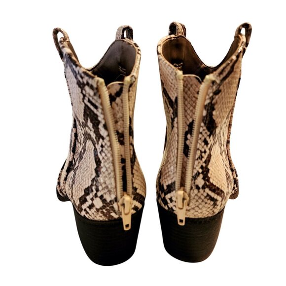 Style & Co. Mykenna Snake Print Ankle Booties Western Cowgirl Zip Closure Sz. 7. - Picture 6 of 10